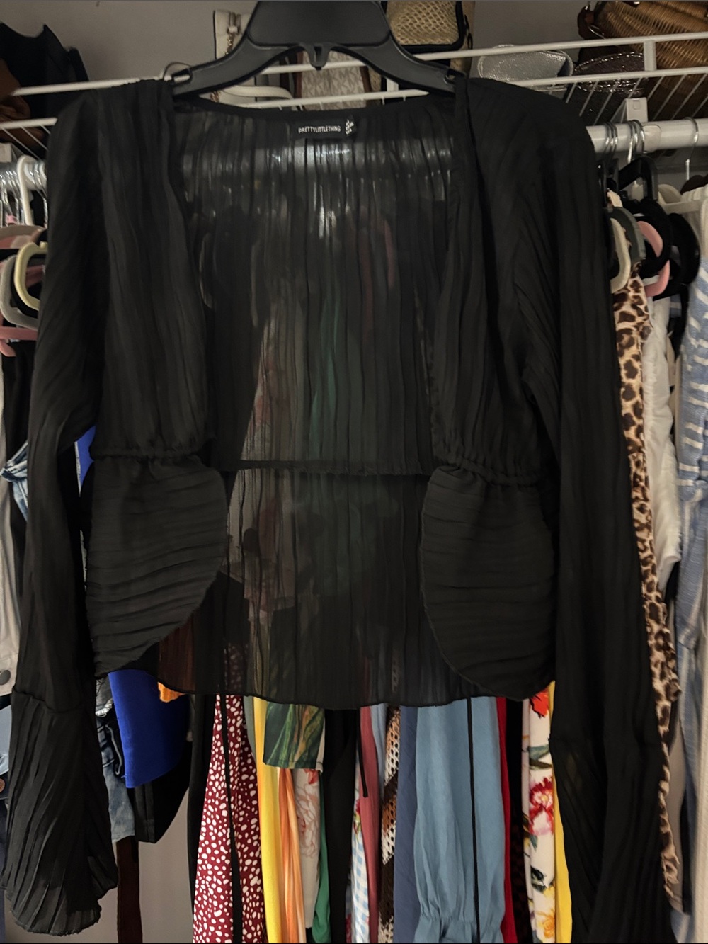 PrettyLittleThing Black Sheer Pleated Shrug